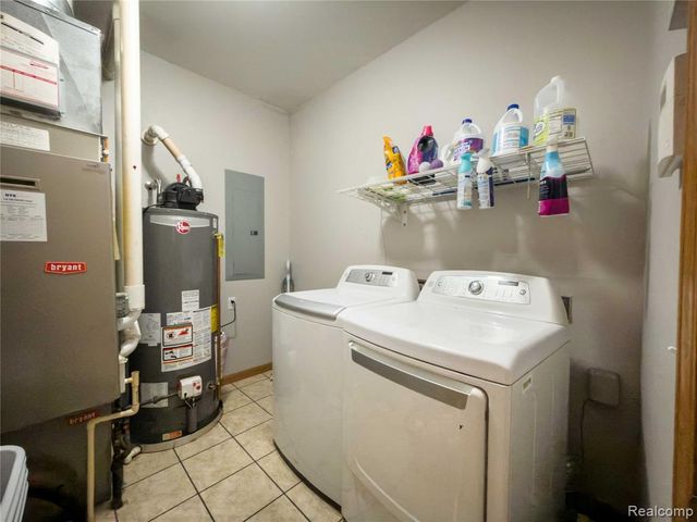 28101 Elwell Road, Belleville, MI 48111