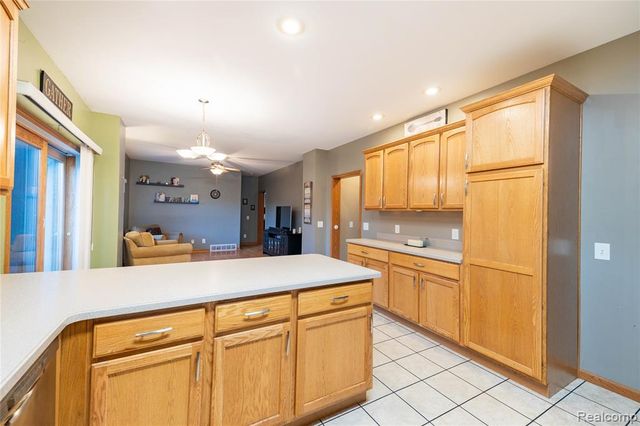 28101 Elwell Road, Belleville, MI 48111