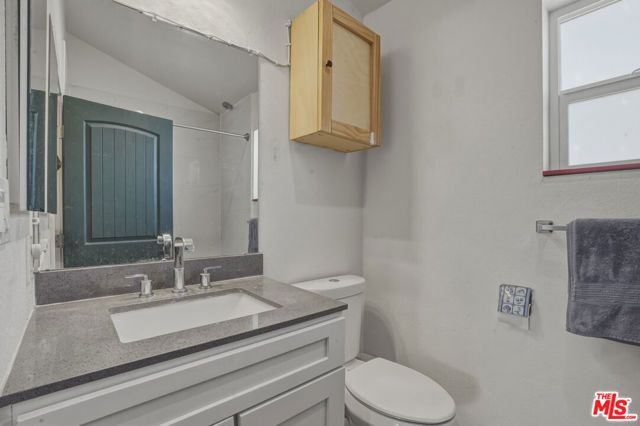 907 N Inglewood Avenue 1, Inglewood, CA 90302