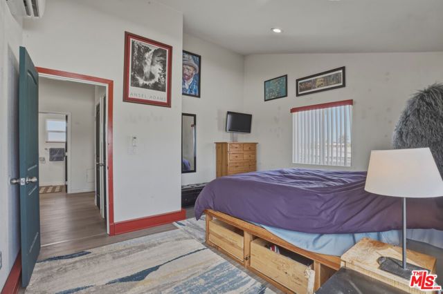 907 N Inglewood Avenue 1, Inglewood, CA 90302