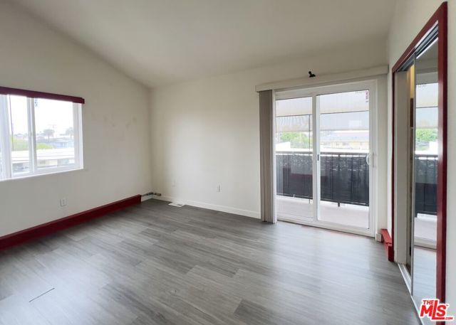 907 N Inglewood Avenue 1, Inglewood, CA 90302