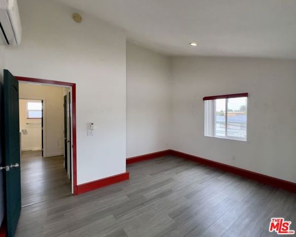 907 N Inglewood Avenue 1, Inglewood, CA 90302