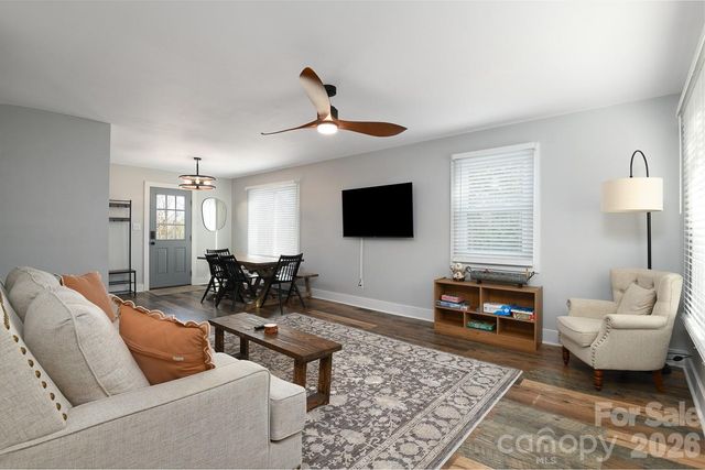 14325 Rocky River Road E, Davidson, NC 28036