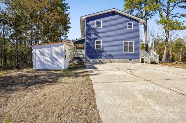 14325 Rocky River Road E, Davidson, NC 28036