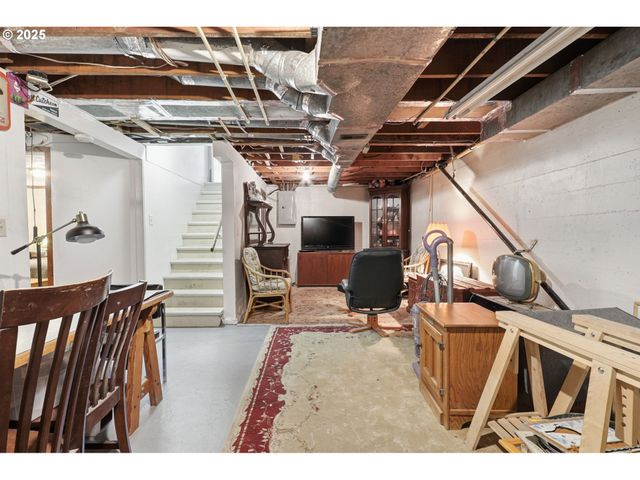 4414 Se 48TH Ave, Portland, OR 97206