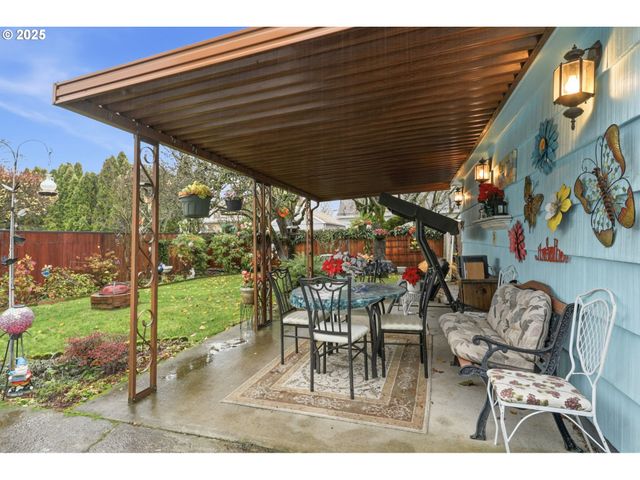 4414 Se 48TH Ave, Portland, OR 97206