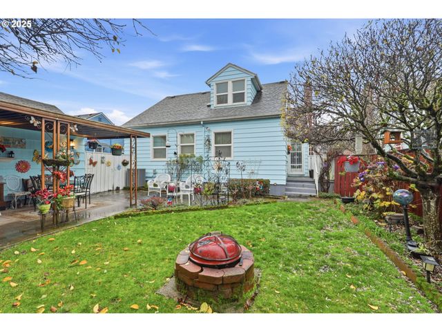 4414 Se 48TH Ave, Portland, OR 97206