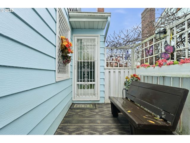 4414 Se 48TH Ave, Portland, OR 97206