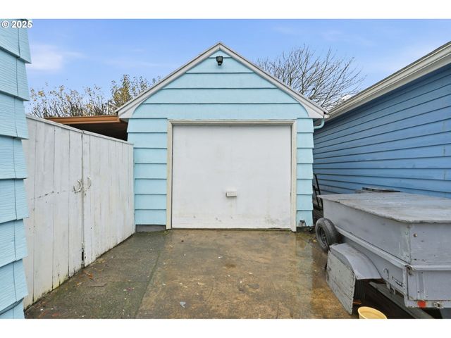 4414 Se 48TH Ave, Portland, OR 97206