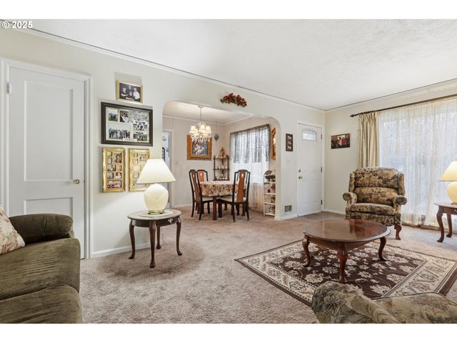 4414 Se 48TH Ave, Portland, OR 97206