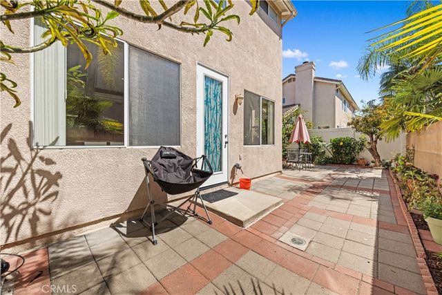 2626 W Ball Road J2, Anaheim, CA 92804