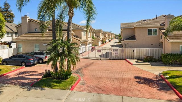 2626 W Ball Road J2, Anaheim, CA 92804