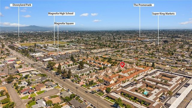 2626 W Ball Road J2, Anaheim, CA 92804