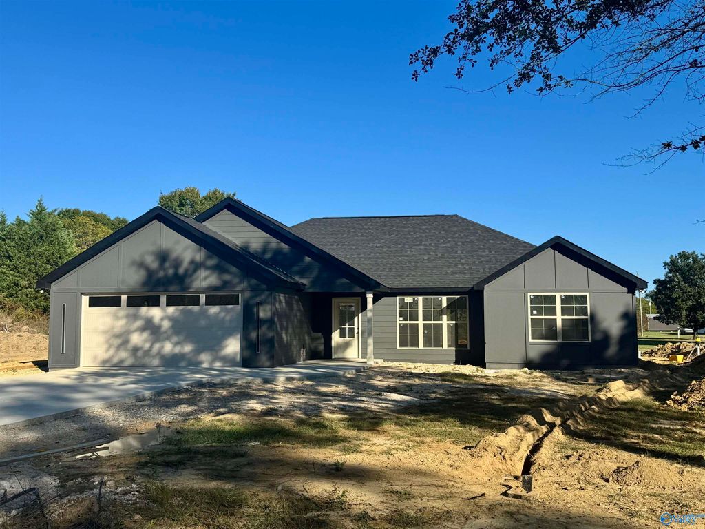 160 County Road 465, Centre, AL 35960