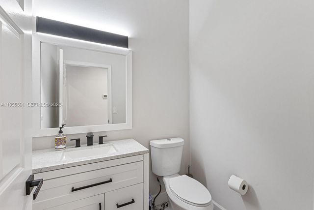 10122 Canoe Brook Circle, Boca Raton, FL 33498