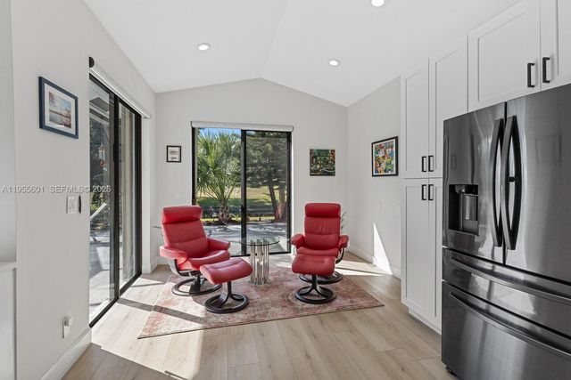 10122 Canoe Brook Circle, Boca Raton, FL 33498