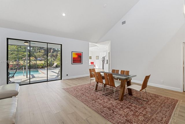 10122 Canoe Brook Circle, Boca Raton, FL 33498