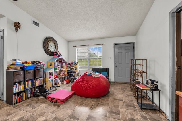 164 Deer Trail, Bruceville, TX 76630