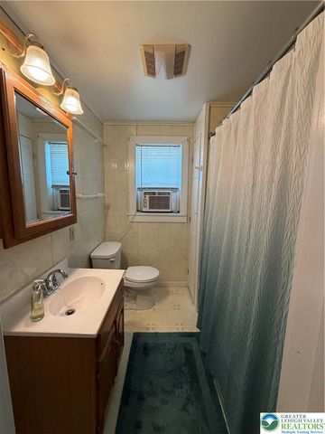 3442 Main Street, Washington Twp, PA 18080