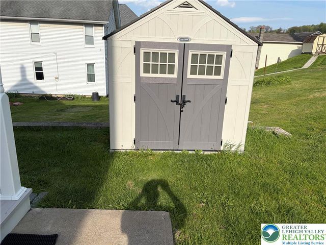 3442 Main Street, Washington Twp, PA 18080