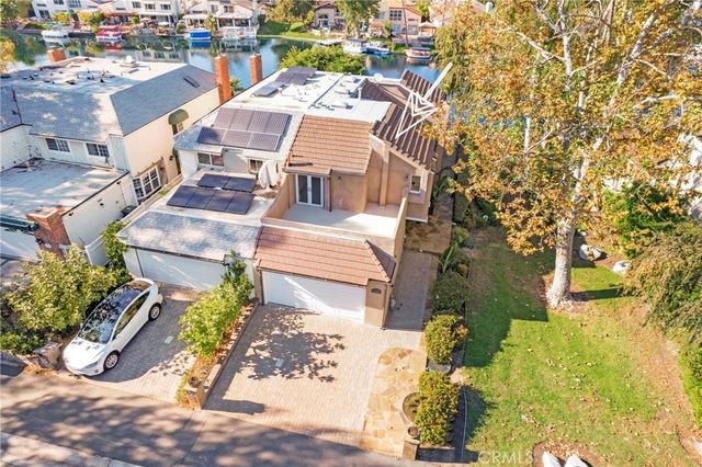 22631 Spring Lake, Lake Forest, CA 92630