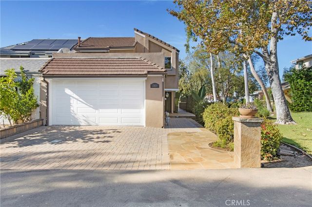 22631 Spring Lake, Lake Forest, CA 92630
