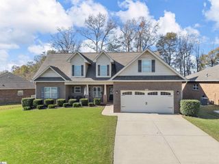 421 Slate Drive, Boiling Springs, SC 29316