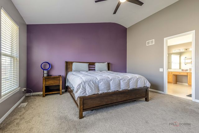 2212 Baxter Court, Elgin, IL 60123