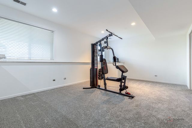 2212 Baxter Court, Elgin, IL 60123