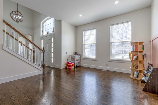 2212 Baxter Court, Elgin, IL 60123