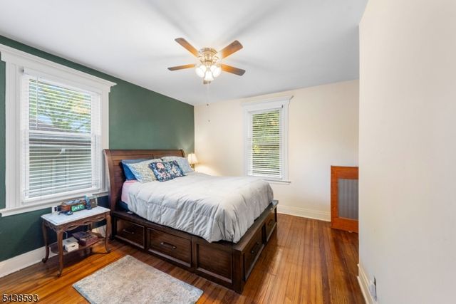 43 Brighton Ave, East Orange City, NJ 07017