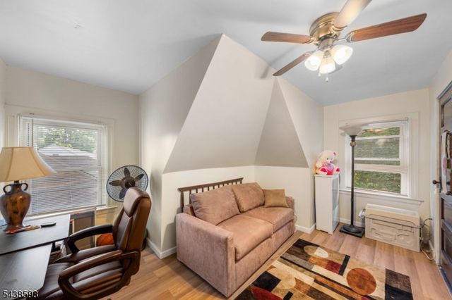 43 Brighton Ave, East Orange City, NJ 07017