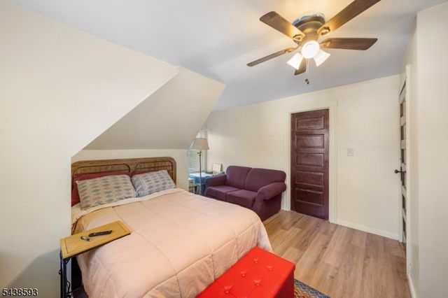 43 Brighton Ave, East Orange City, NJ 07017