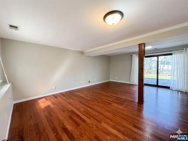 11 N Middletown Road, Montvale, NJ 07645