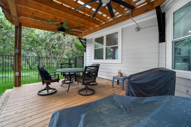 103 Sierra Ridge DR, San Marcos, TX 78666