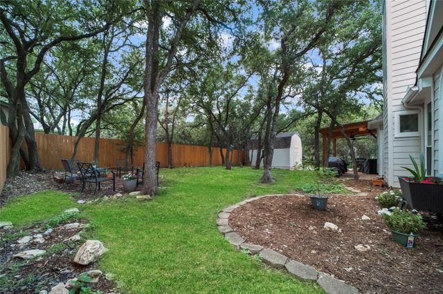 103 Sierra Ridge DR, San Marcos, TX 78666