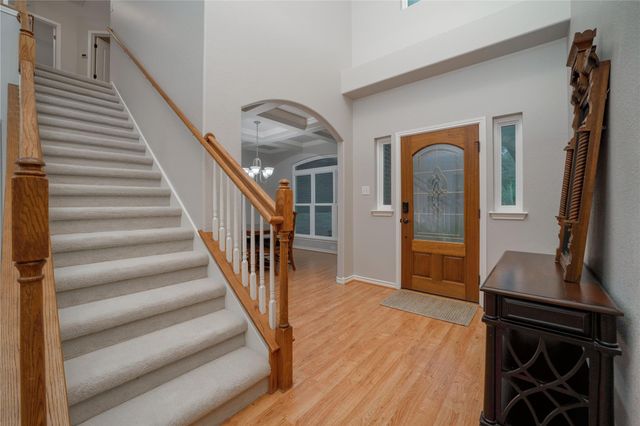 103 Sierra Ridge DR, San Marcos, TX 78666