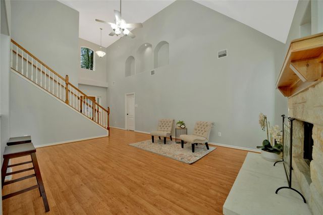 103 Sierra Ridge DR, San Marcos, TX 78666