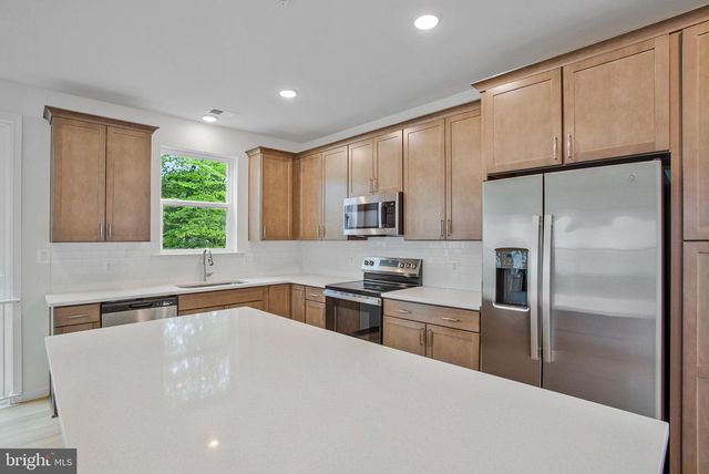 10 PLUM CT, North East, MD 21901