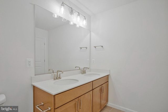 10 PLUM CT, North East, MD 21901