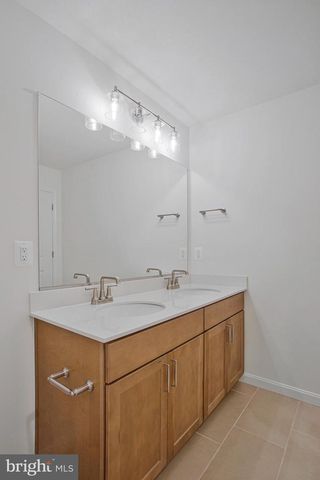 10 PLUM CT, North East, MD 21901