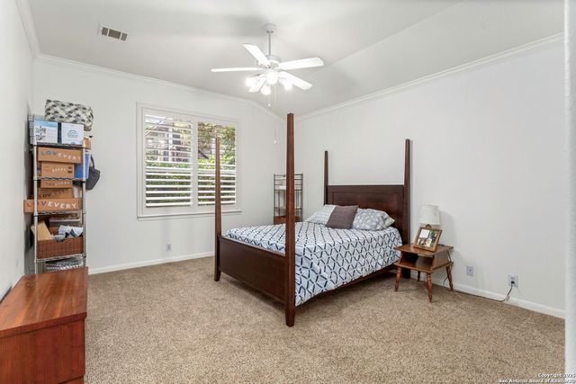 211 Aster Trail, San Antonio, TX 78256