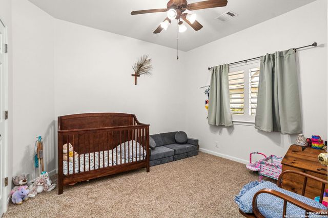 211 Aster Trail, San Antonio, TX 78256