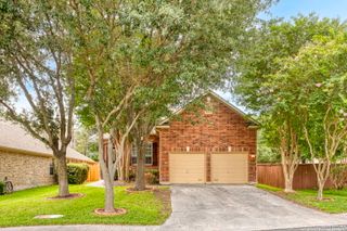 211 Aster Trail, San Antonio, TX 78256