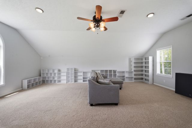 7464 Hoods Branch Rd, Springfield, TN 37172