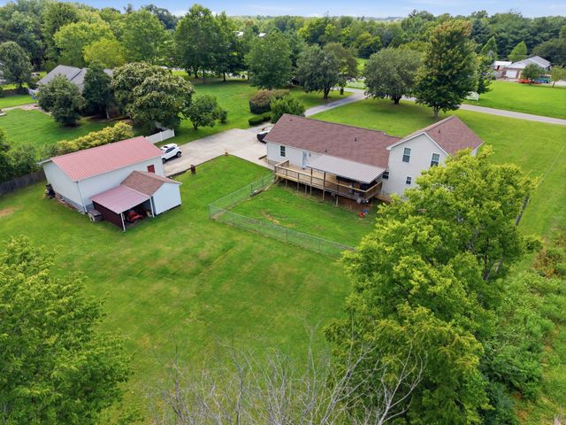 7464 Hoods Branch Rd, Springfield, TN 37172