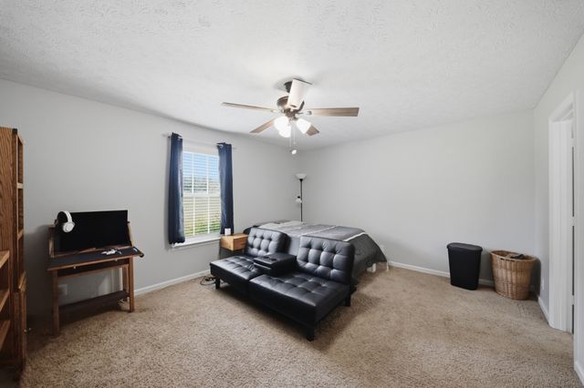 7464 Hoods Branch Rd, Springfield, TN 37172