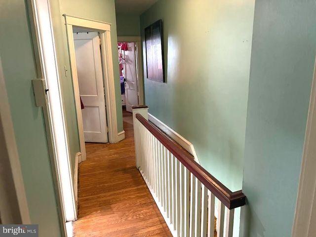 75 LAMPORT RD, Upper Darby, PA 19082