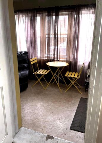 75 LAMPORT RD, Upper Darby, PA 19082