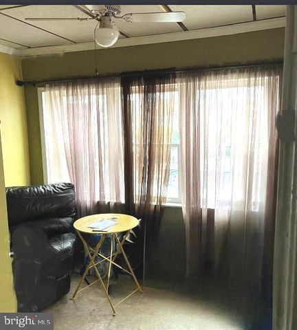75 LAMPORT RD, Upper Darby, PA 19082